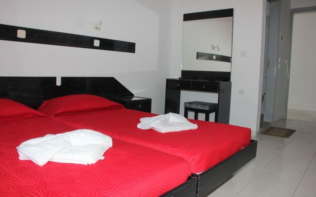 Hotel Ikaros