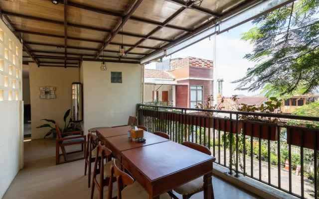 Jayagiri Guesthouse By Belgareti