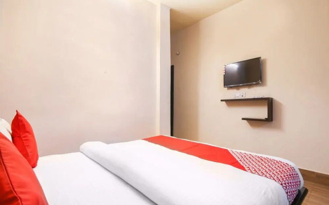 Hotel Crystal Riverside by OYO Rooms