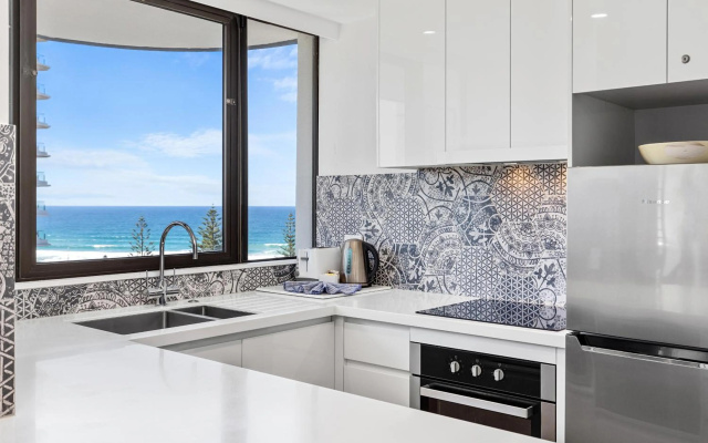 Pacific Resort Broadbeach – Guest Rooms – Gold Coast