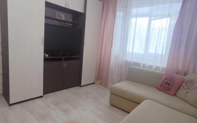 Апартаменты в микрорайоне Дружба 2/8