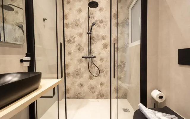 Elegance Suite Stunningly Renovated