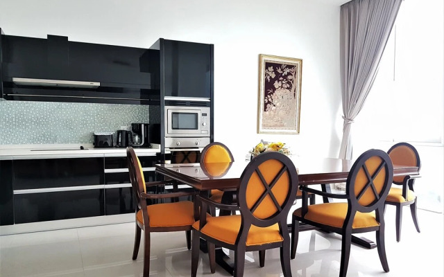 Sunset Plaza 2 Karon Beach by PHR
