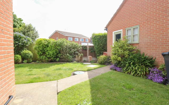 3 The Cottages