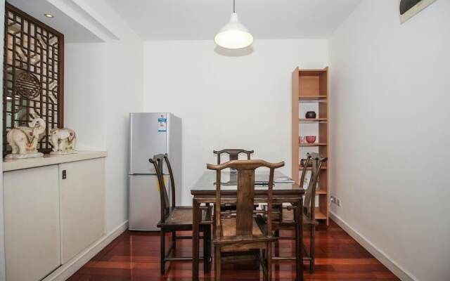 Ellies Apartment Biyun Branch