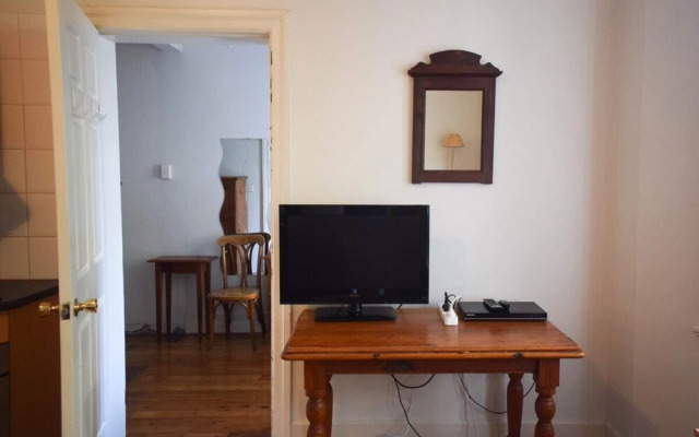 Incredible Location One Bedroom Apartment