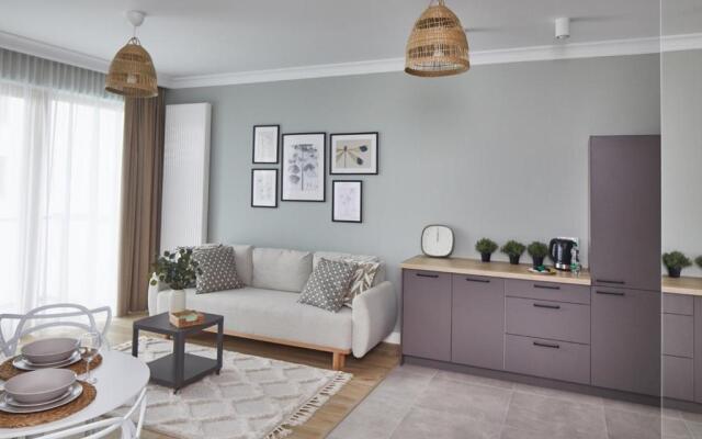 Metro Imielin Apartments