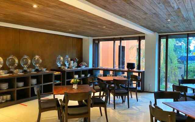 Grand Metro Hotel Puncak