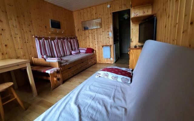 Appartement Les Menuires, 1 pièce, 3 personnes - FR-1-452-269