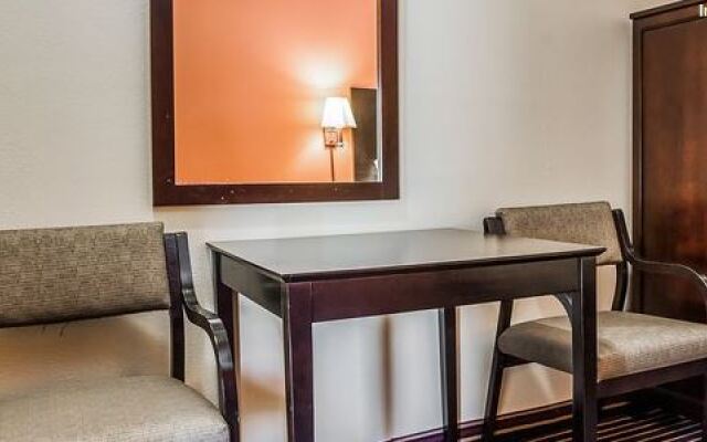 Days Inn Urbandale-Des Moines West