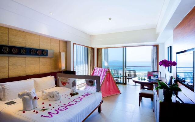 Pullman Oceanview Sanya Bay Resort & Spa