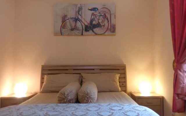 Cozy Apartment Style near Airport at Terate