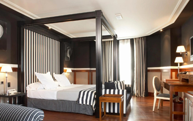 Hotel 1898