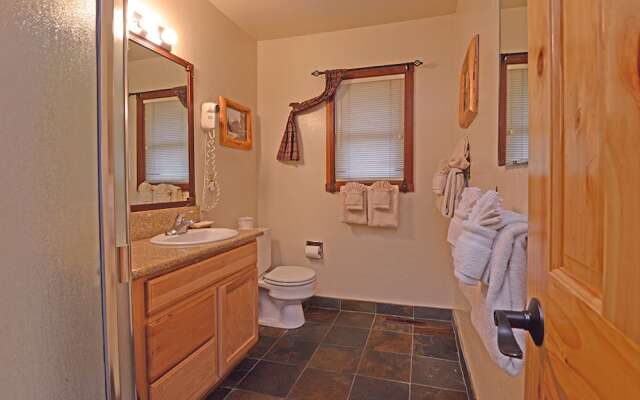 Franciscan Lakeside Lodge