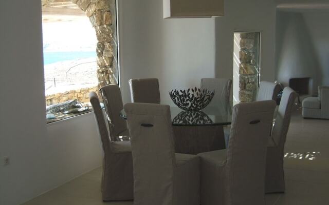 Lia Luxury Villa