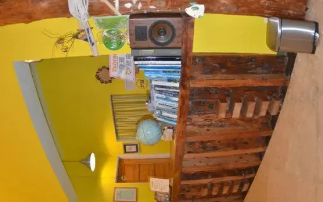 Comic Hostel