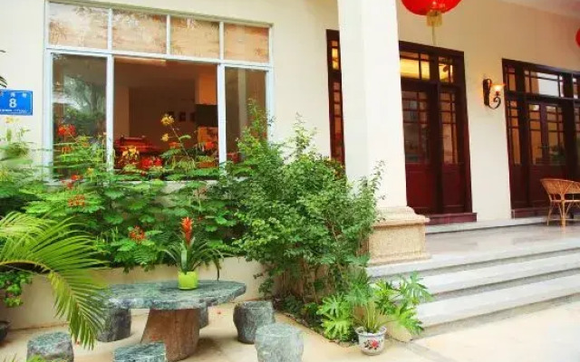 Yuehai No. 8 Yaju Keshe Hotel