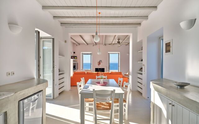 Seafront Villa Paros