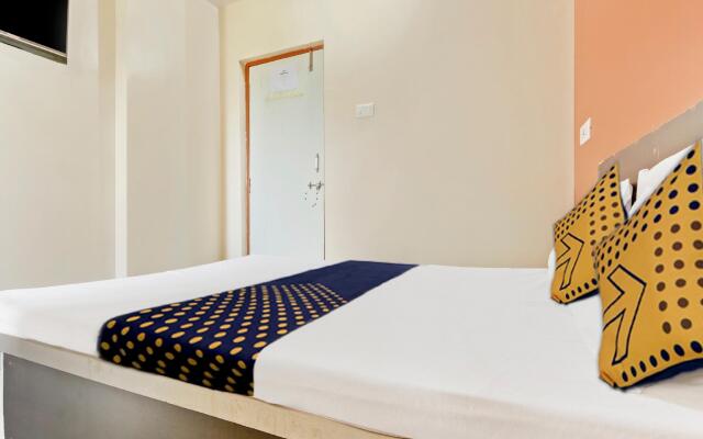 SPOT ON 61720 Hotel Sainidhi