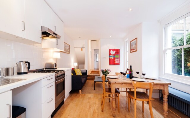 The Kensal Green Garden Apartment - GG