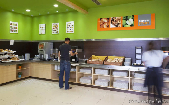 Holiday Inn Express Porto - Exponor by IHG