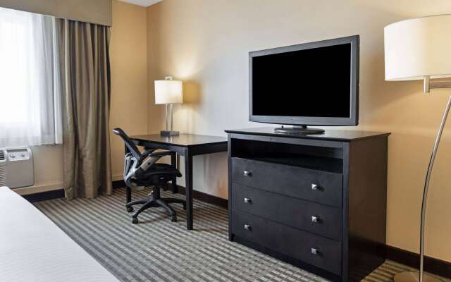 La Quinta Inn & Suites by Wyndham Tucson - Reid Park