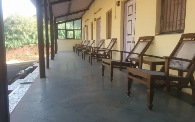 Aaram Lodging & Boarding