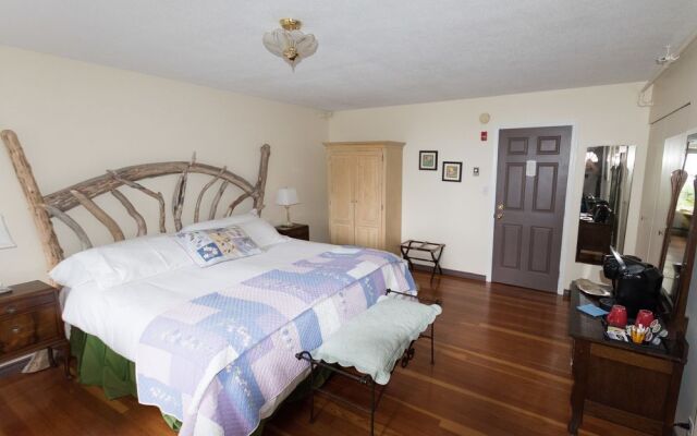 Ocean Wilderness Inn