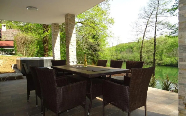 Kolpa Paradise