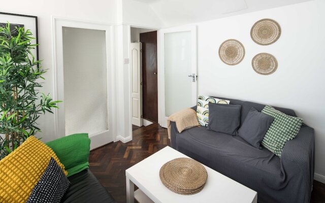 Quirky & Cosy 2BD Mews Flat in Paddington