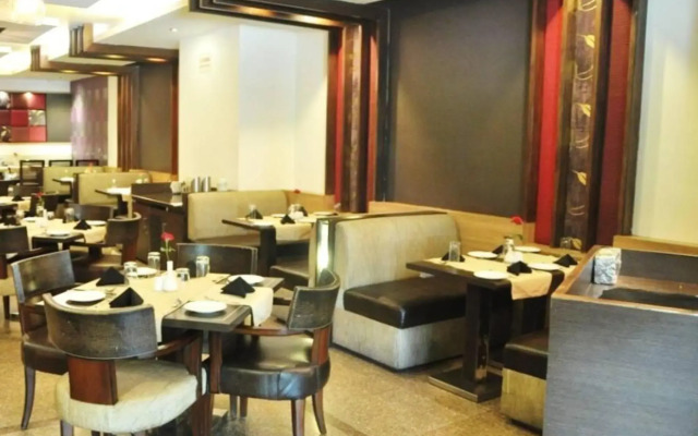 Hotel Parbhat Inn