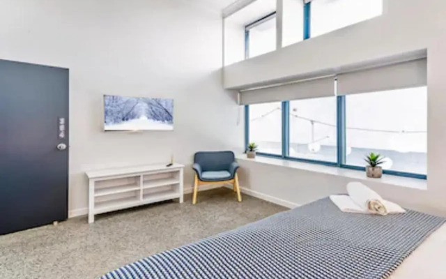 Little Drifter Cairns