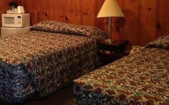 Pine Cone Motel