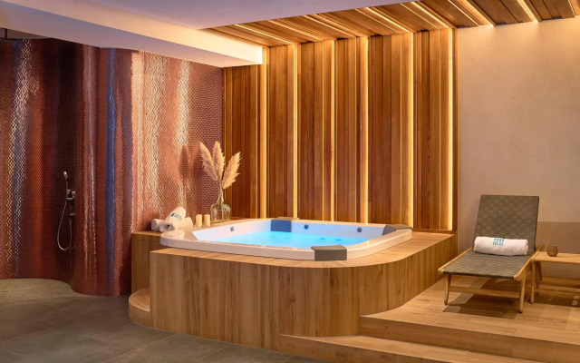 Time Boutique Hotel