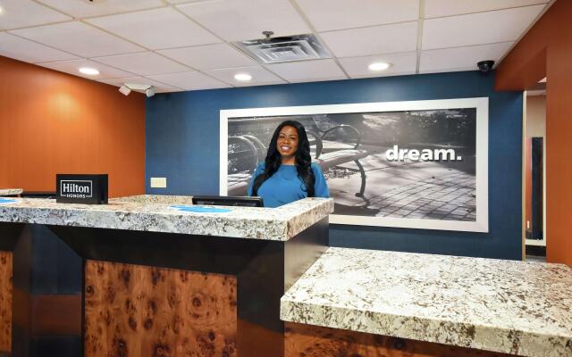 Hampton Inn Auburn