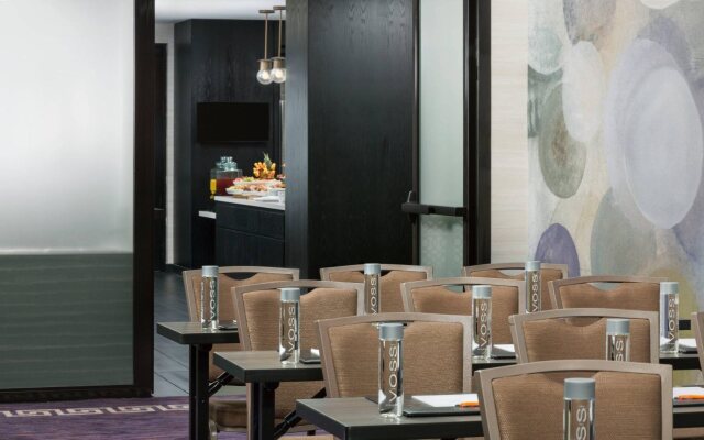 The Lexington Hotel, Autograph Collection
