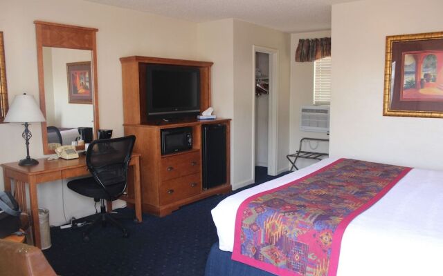 Dixie Palms Motel