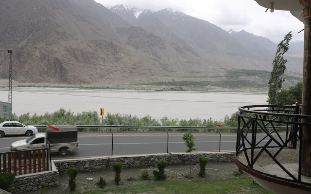 Skardu River Resort