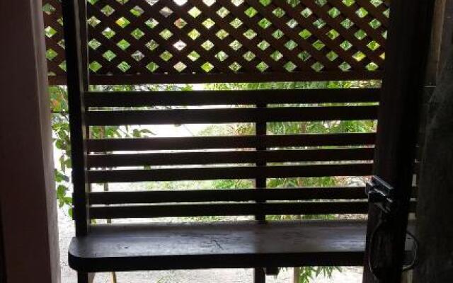 Ruean Mai Chai Khlong