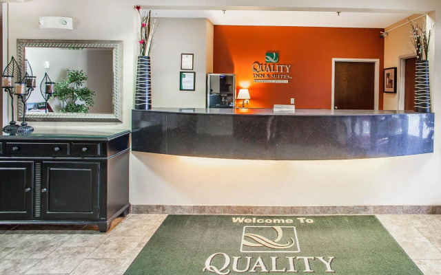 Comfort Inn & Suites