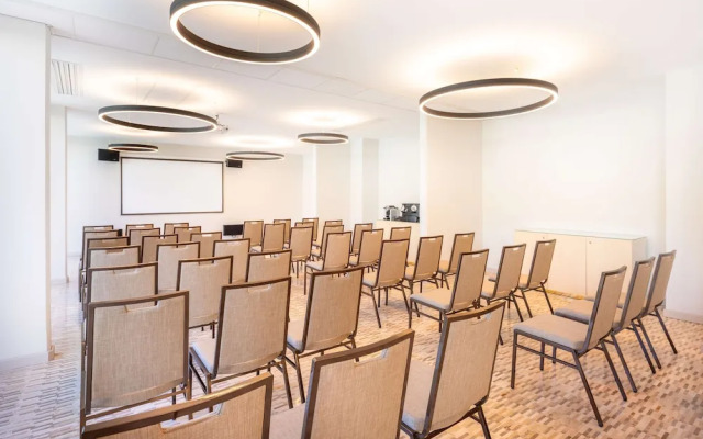 Best Western Le Saint Denis