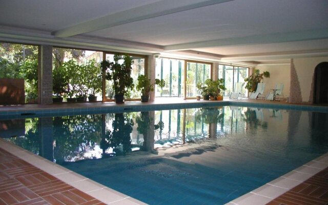 Hotel-Pension Strolz