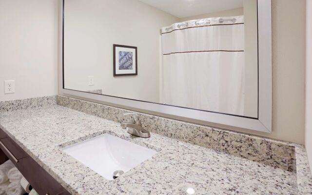 GrandStay Cannon Falls