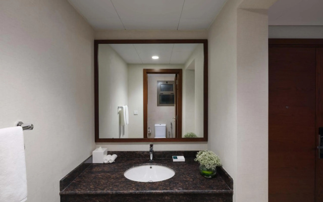 DoubleTree by Hilton Muscat Qurum