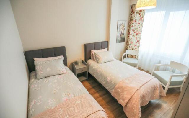 Fargo 4 Luxury Apartment