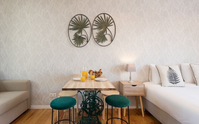 Alfama Vintage Studio Apartment w/ RiverView - by LU Holidays