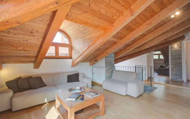 Sunny Penthouse