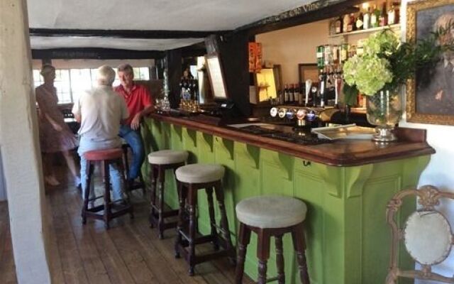 The Old Vine Inn