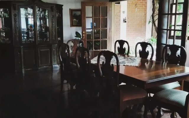 Casa Colonial Bed And Breakfast