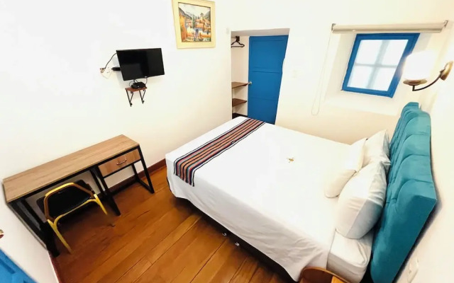 Rojas Plaza Boutique